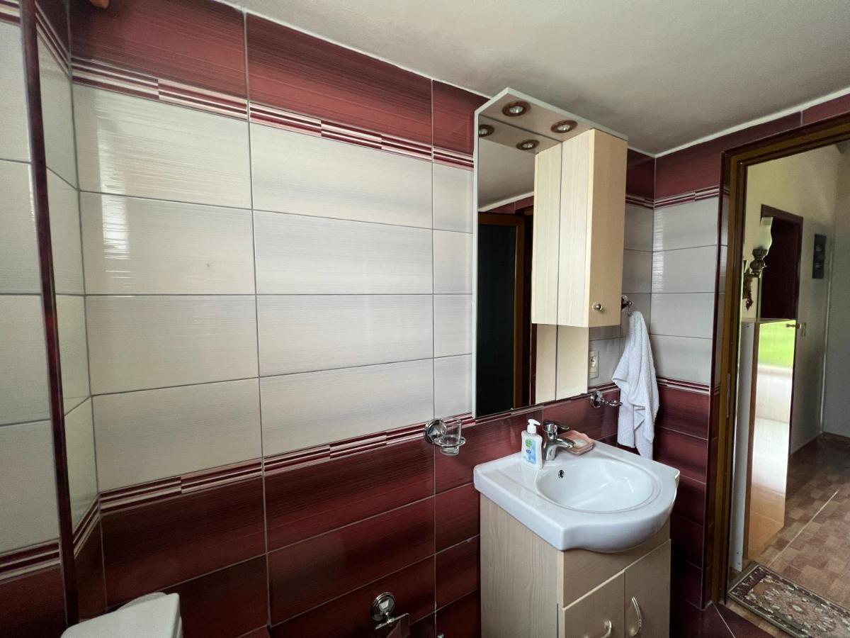 Anastasia'S Guest House Permet Bagian luar foto