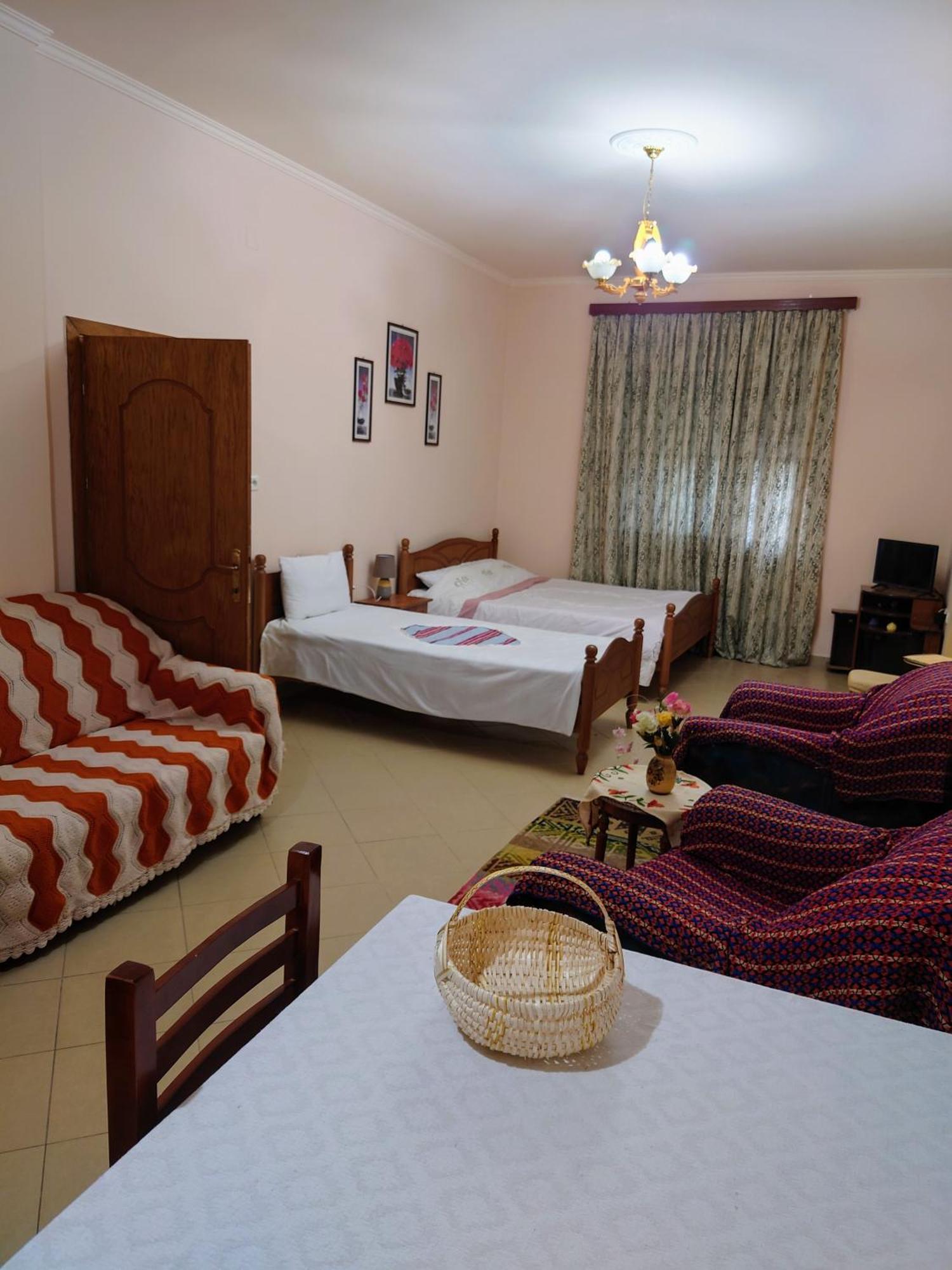 Anastasia'S Guest House Permet Bagian luar foto
